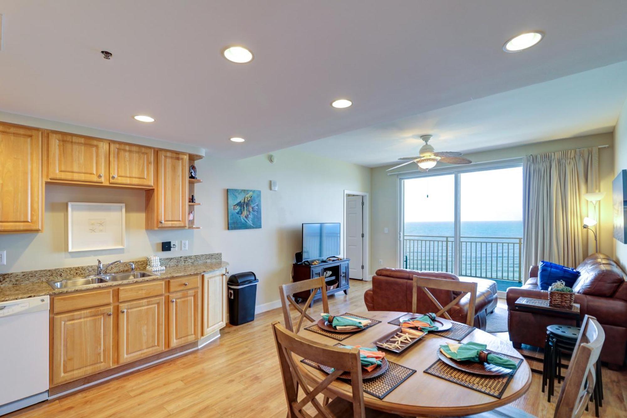 Gulf Front! 2 Bedroom 2 Ba! 11Th Floor Condo + Condo Amenities! Panama City Beach Exteriér fotografie